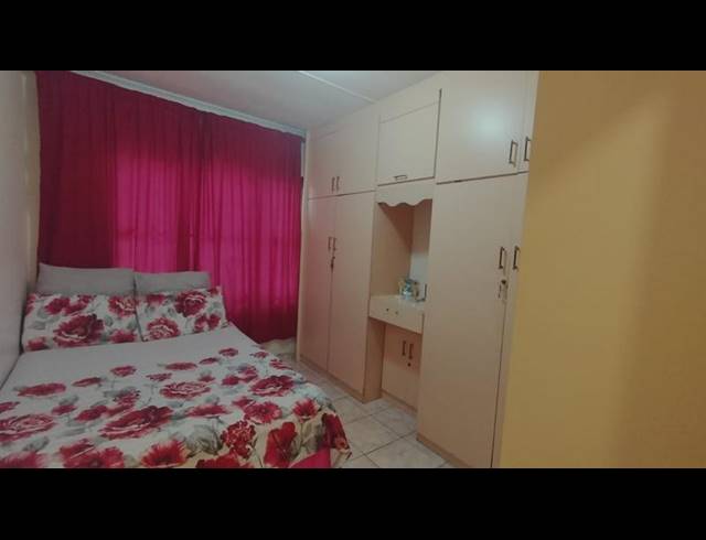 3 BEDROOM HOUSE FOR SALE IN PALMVIEW